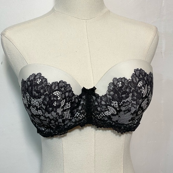 Victoria’s Secret Bra 36 C Strapless Push Up Padded White Black Lace Dream Angel - Picture 2 of 8